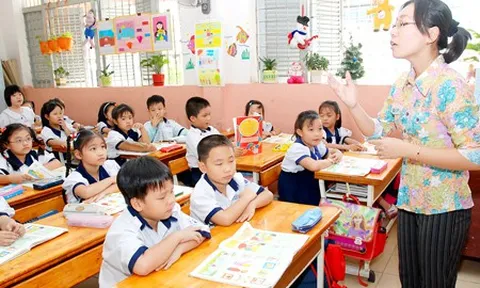 Nhọc nhằn trải nghiệm sách giáo khoa chương trình mới